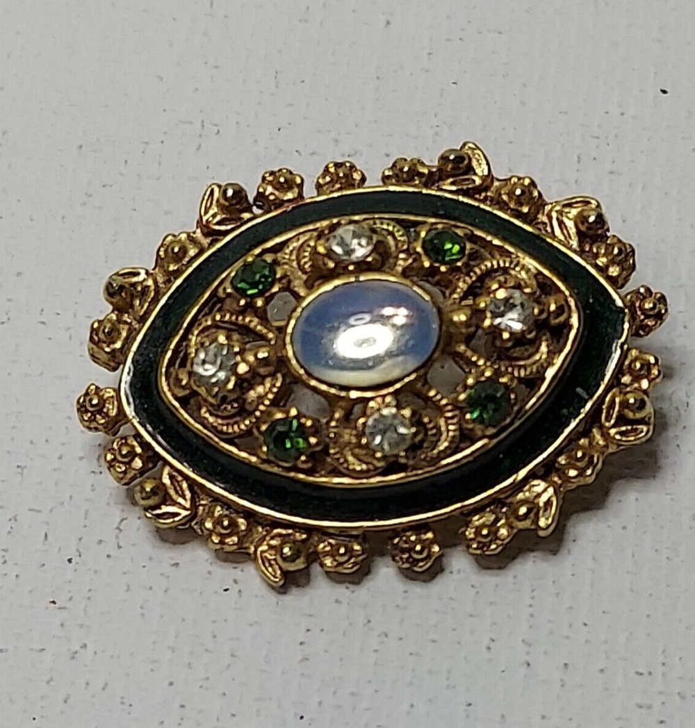 Vintage Florenza Moonstone opal 1 1/8 x 7/8 in